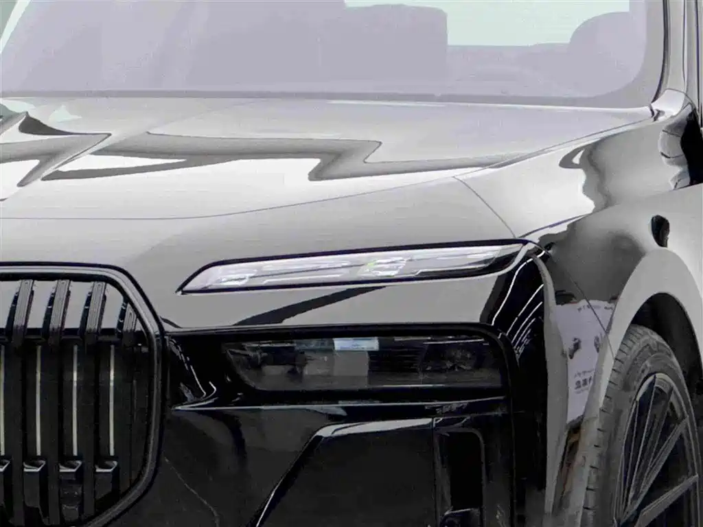 BMW i7 — миниатюра 3