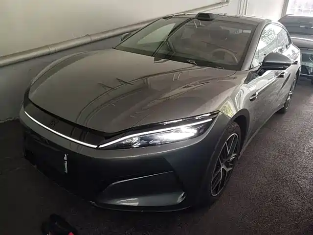 2025 BYD Han