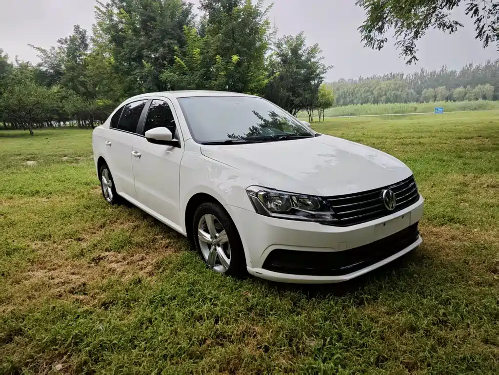 Volkswagen Lavida — миниатюра 3