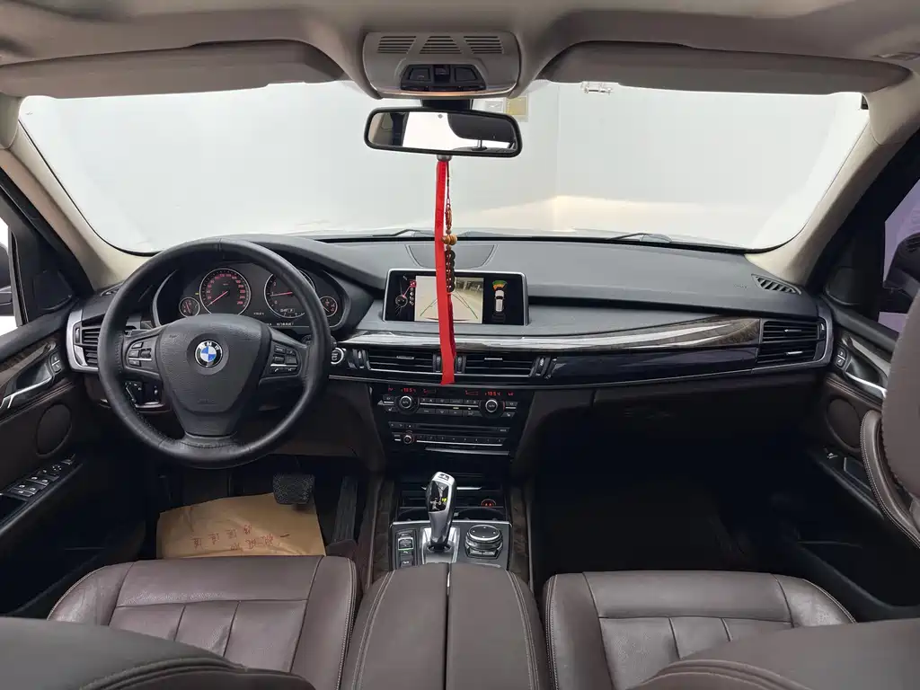 BMW X5 (Import) — миниатюра 10