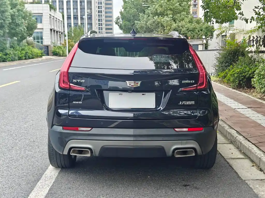 Cadillac XT4 — миниатюра 6