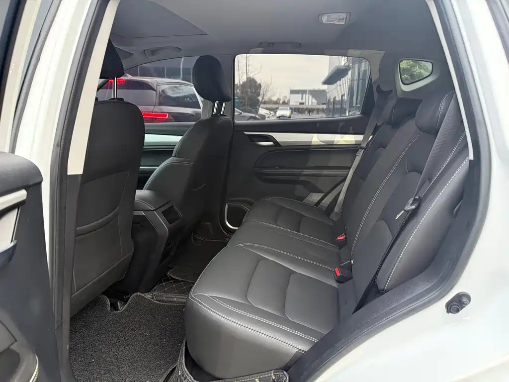 GEELY AUTOMOBILE VISION X6