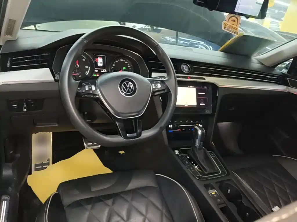 Volkswagen Magotan PHEV — миниатюра 10