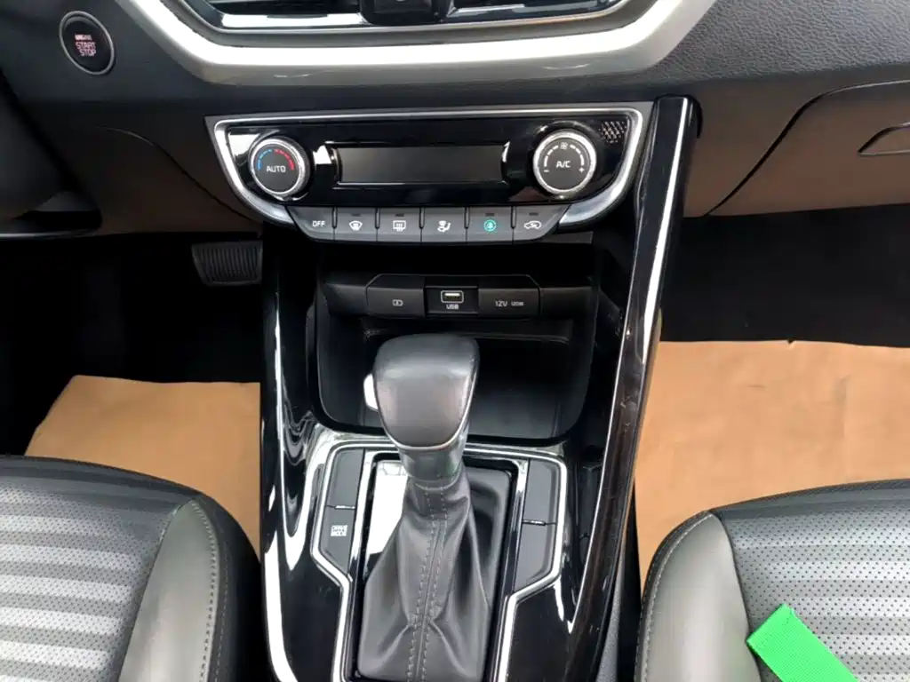 Kia Sportage — миниатюра 14