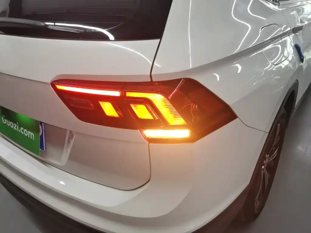 Volkswagen Tiguan L — миниатюра 8