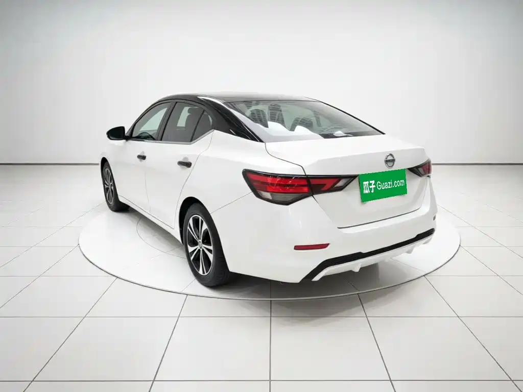 Nissan Sylphy — миниатюра 4