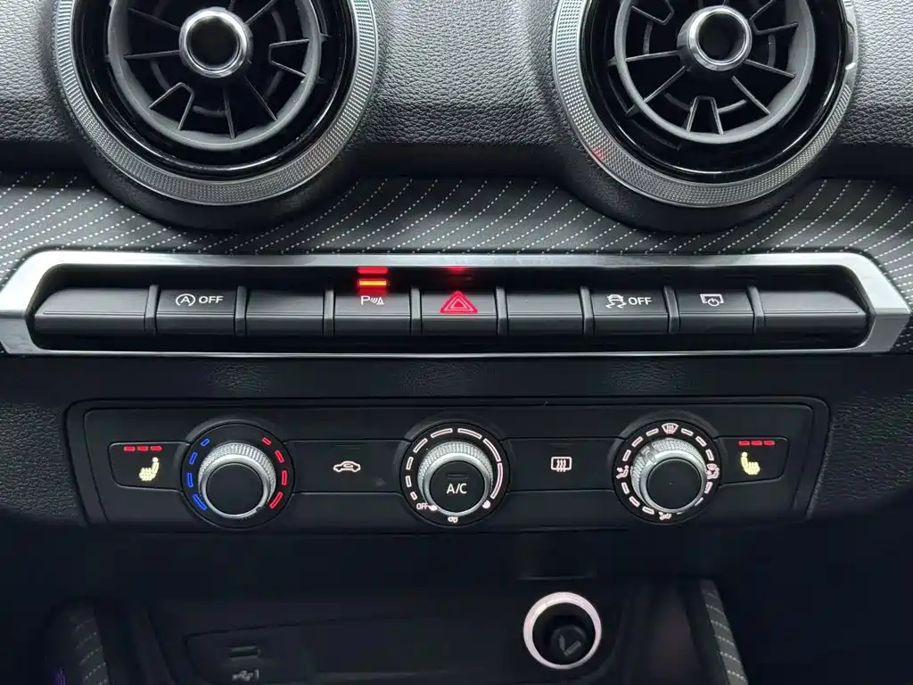 Audi Q2L — миниатюра 6