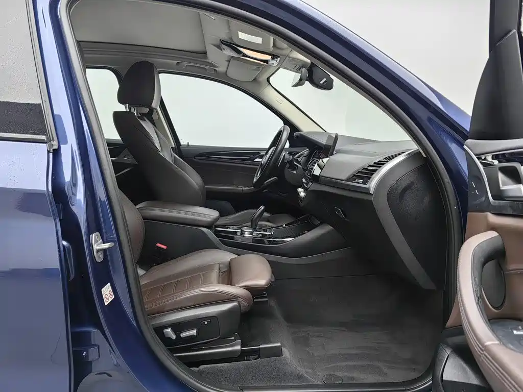 BMW X3 — миниатюра 23