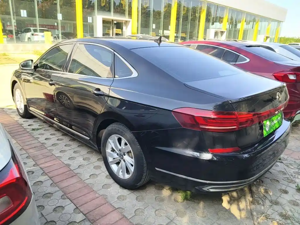 Volkswagen Passat — миниатюра 5