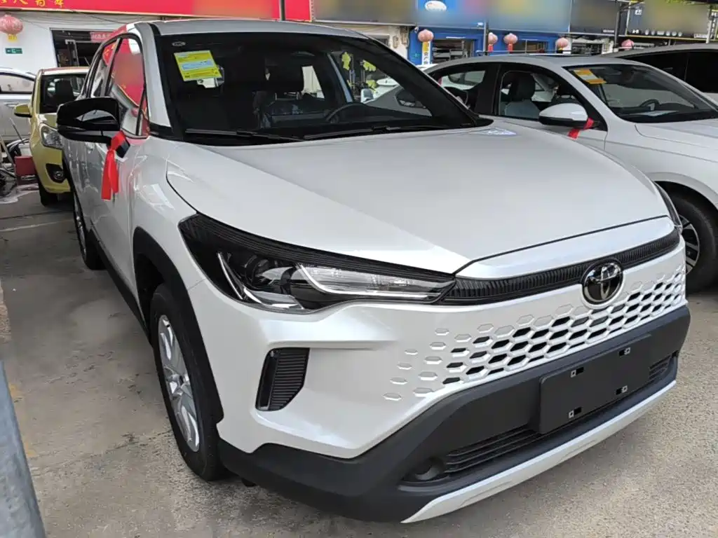 Toyota Corolla Cross — миниатюра 4