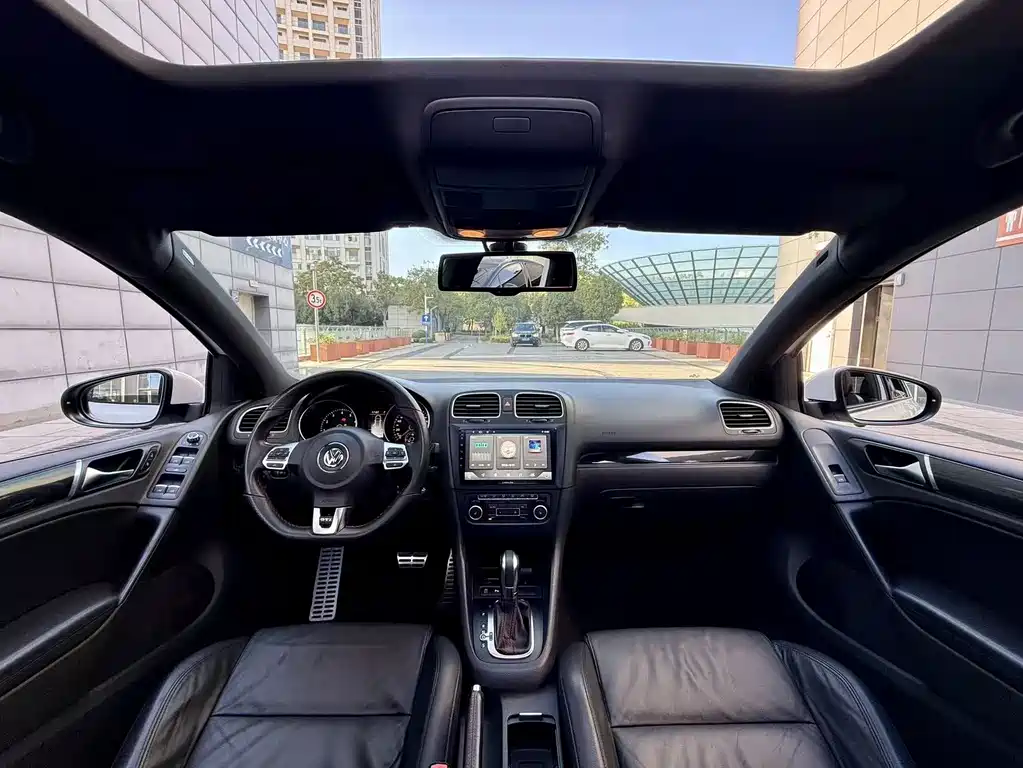 Volkswagen Golf GTI — миниатюра 4