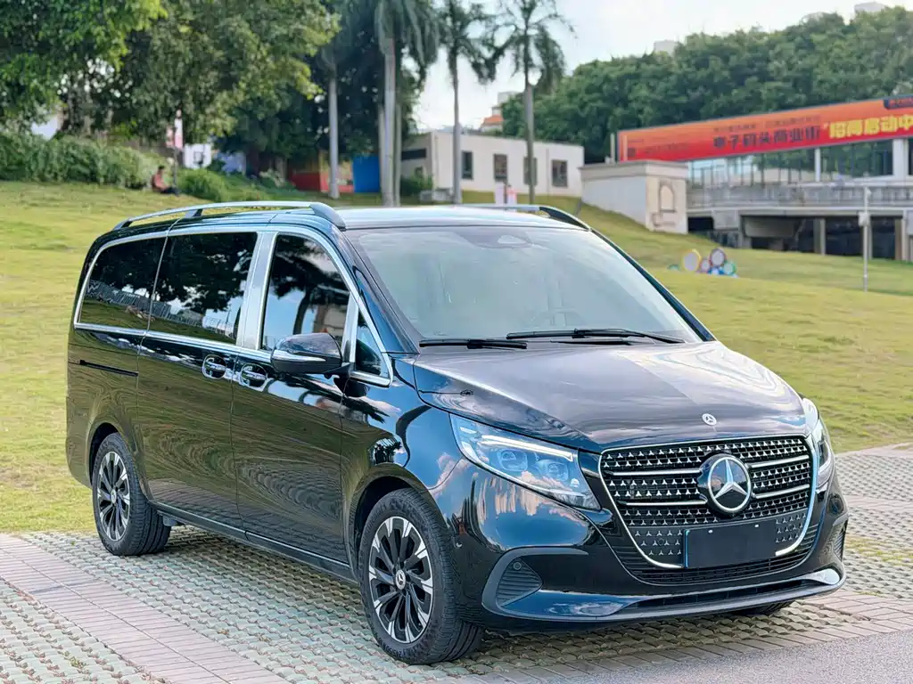 Mercedes-Benz V-Class — миниатюра 3