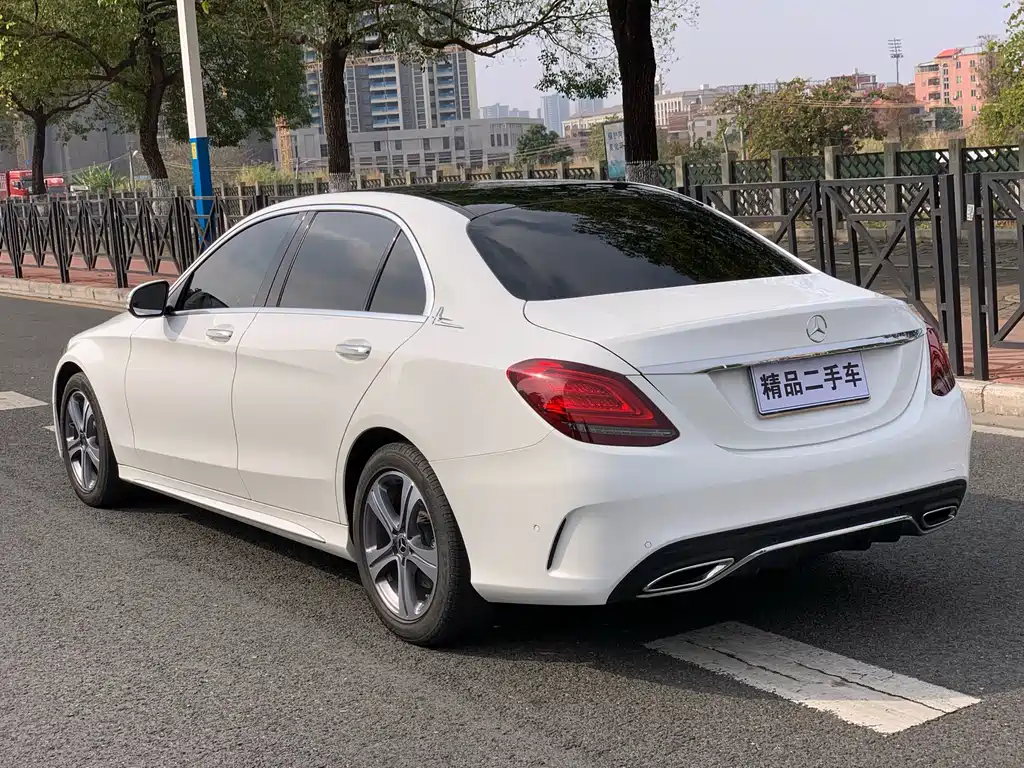 MERCEDES-BENZ C CLASS