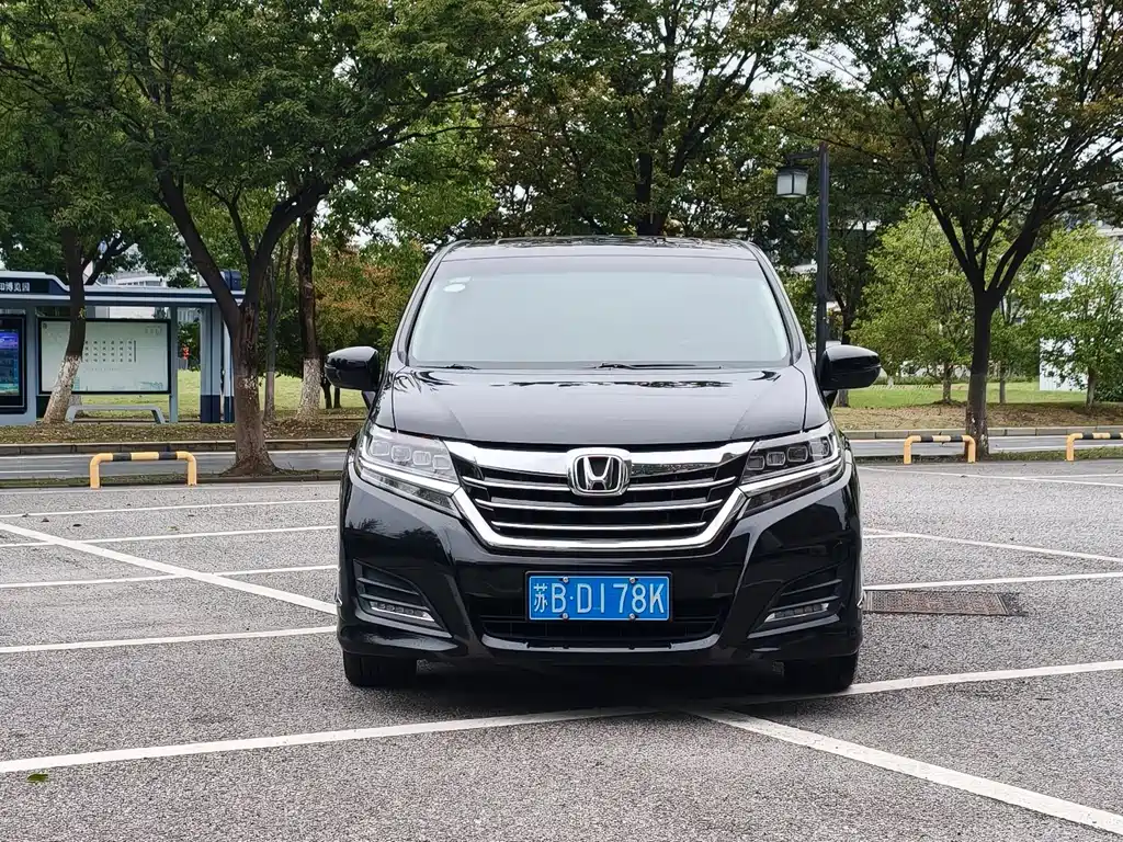 Honda Elysion — миниатюра 2