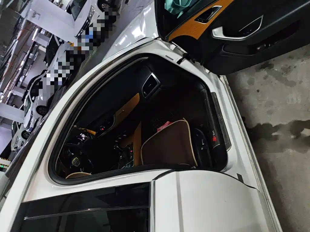 Audi A6L — миниатюра 17