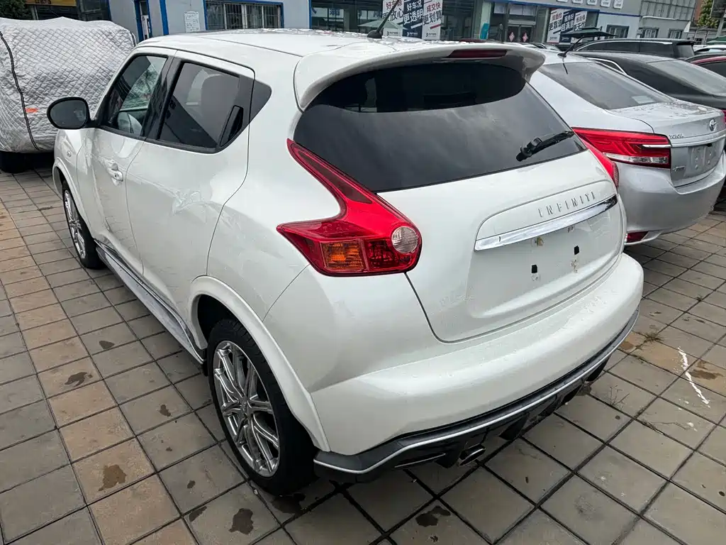 Infiniti ESQ — миниатюра 6