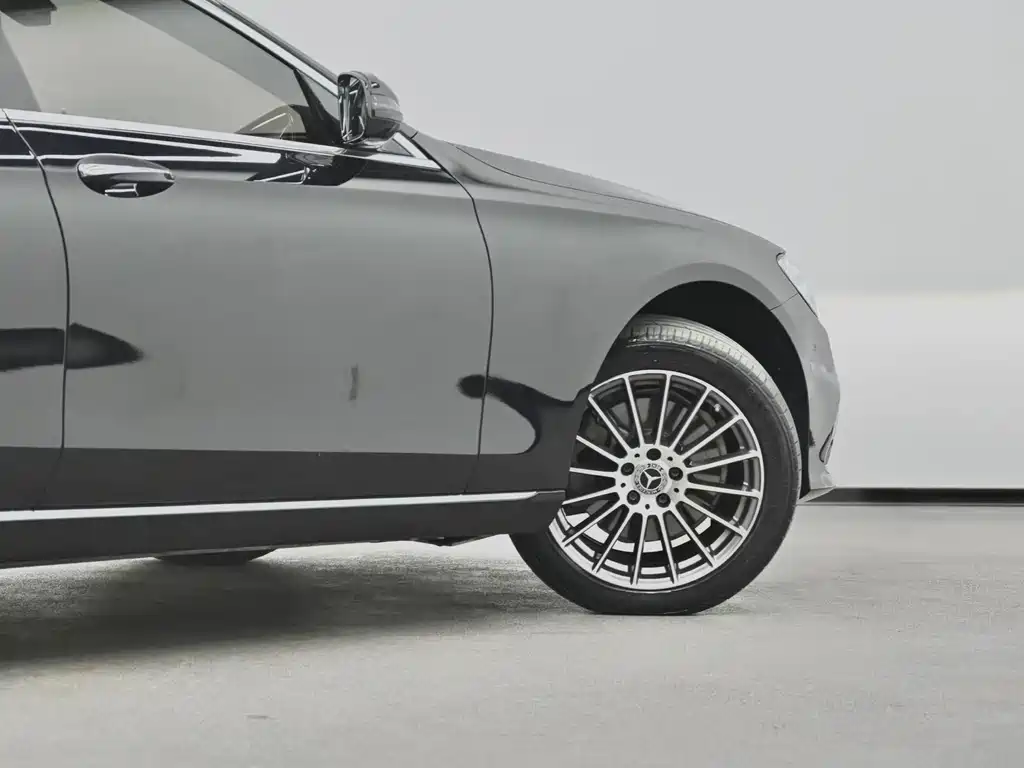 Mercedes-Benz E-Class E 2023 E 260 L
