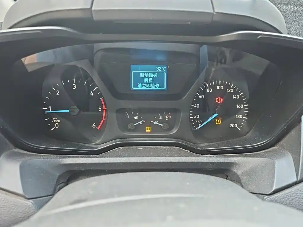 Ford Transit — миниатюра 12