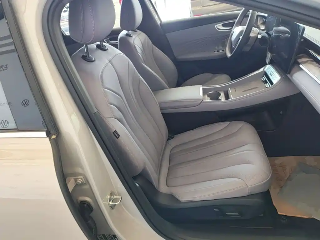 Roewe M7 DMH — миниатюра 25