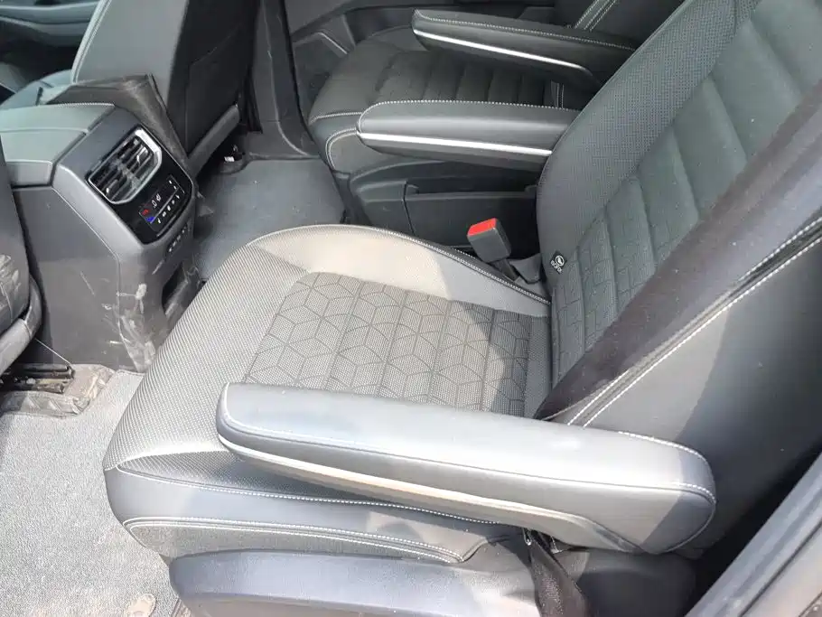 Volkswagen Talagon — миниатюра 11