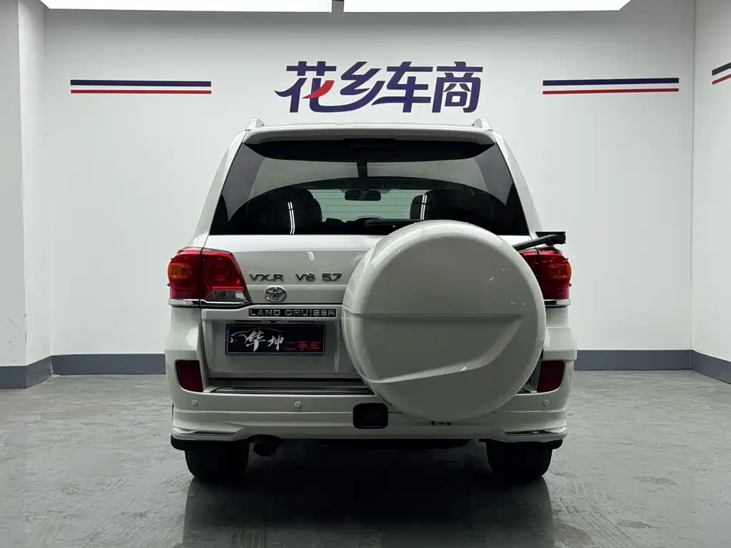 Toyota Land Cruiser — миниатюра 15