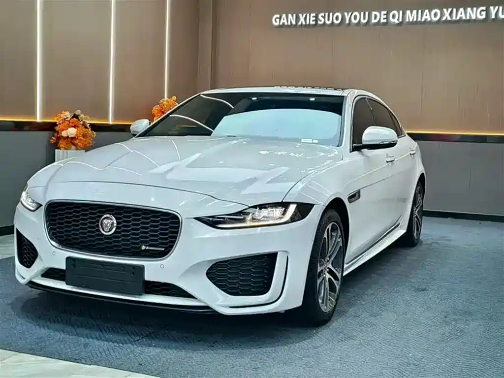 Jaguar XEL 2020 2.0T 200PS R-DYNAMIC Sport
