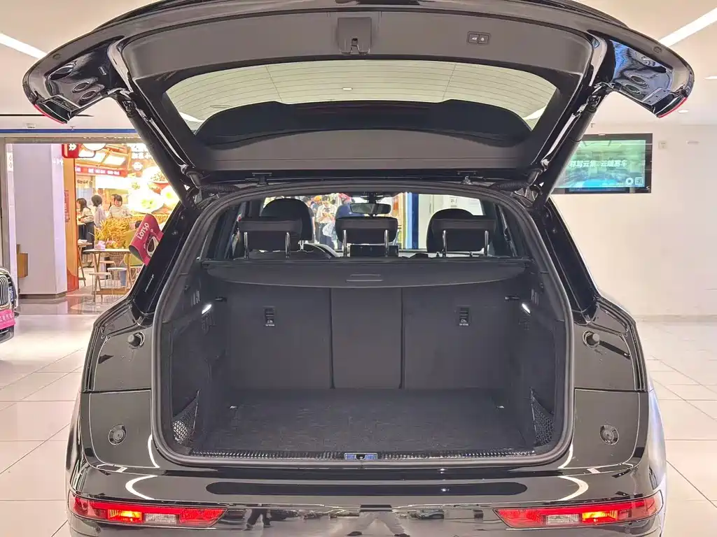 Audi Q5L 2024 40 TFSI Luxury