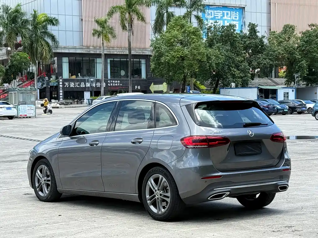 Mercedes-Benz B-Class B 2020 B 200