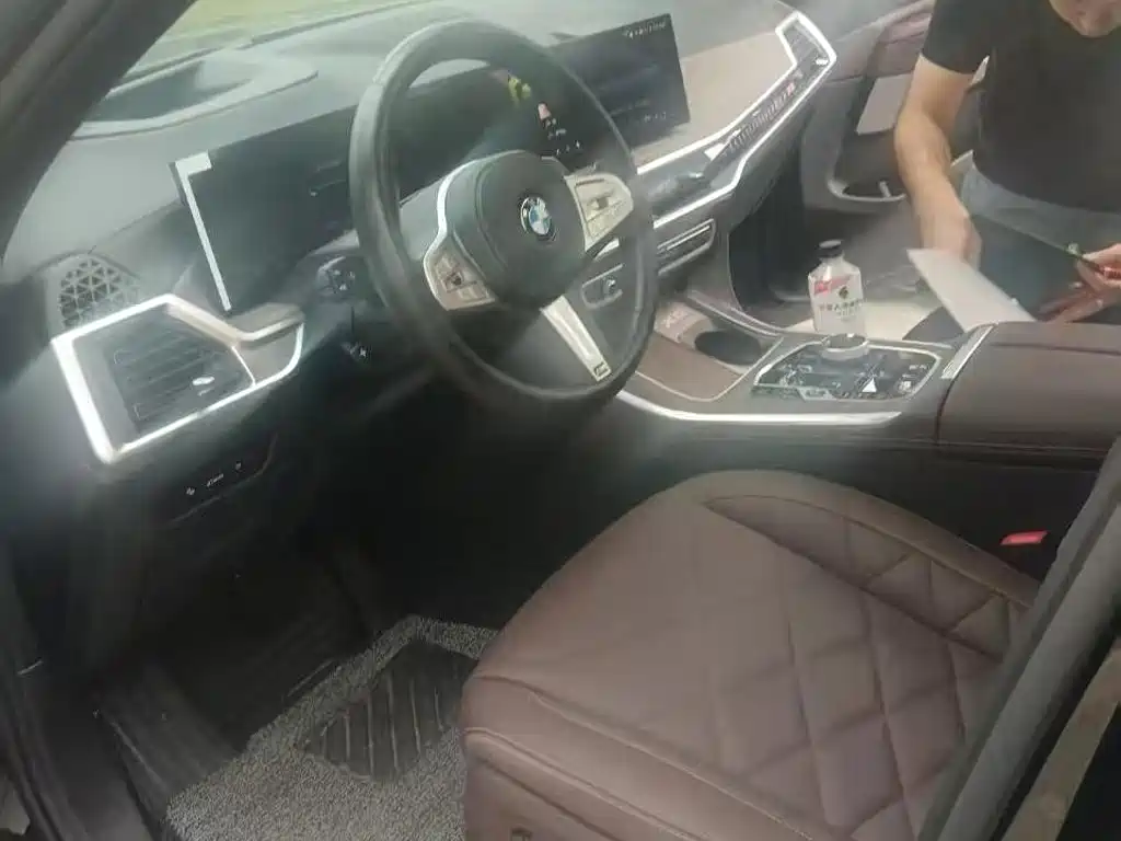 BMW X5 — миниатюра 9