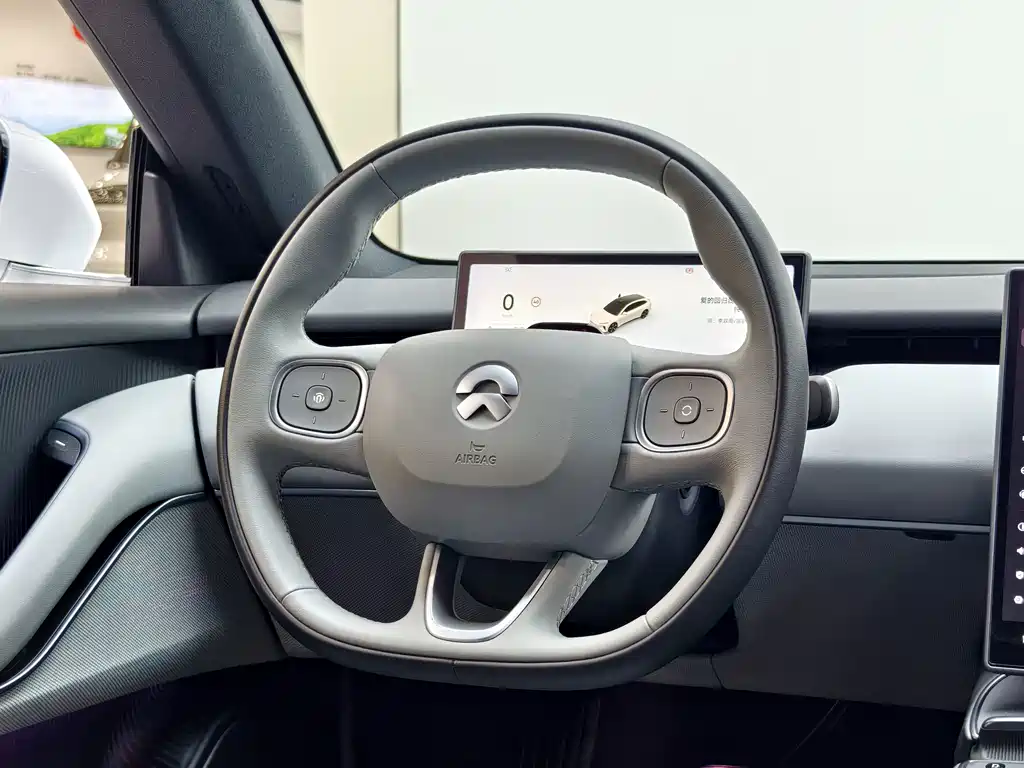 NIO ET5T — миниатюра 13