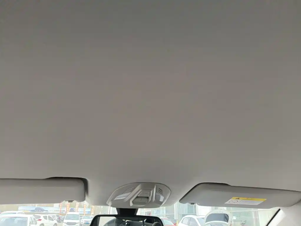 Wuling Victory — миниатюра 18
