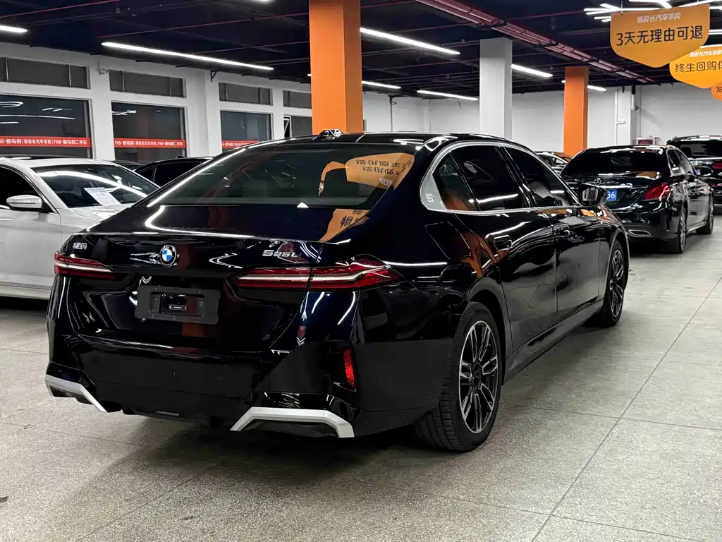 BMW 5 Series 5 2024 525Li M Sport