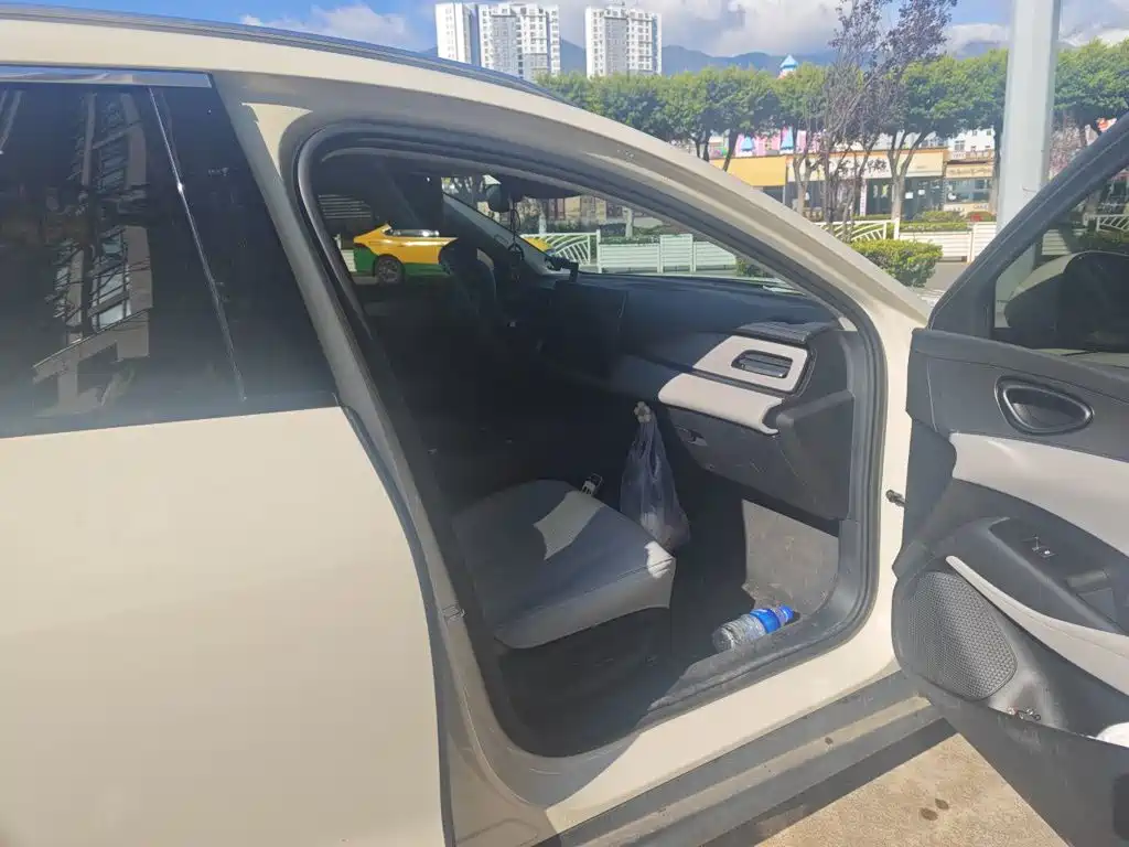 BYD Seal 06 DM-i Touring — миниатюра 18