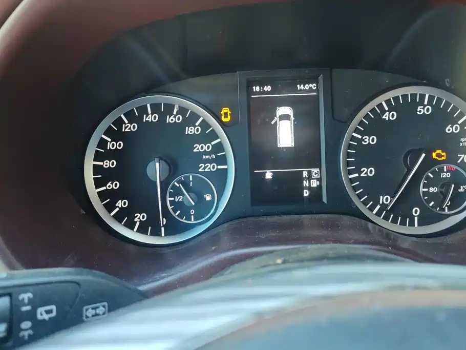 Mercedes-Benz Vito — миниатюра 14