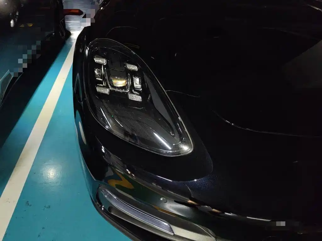 Porsche Panamera — миниатюра 7