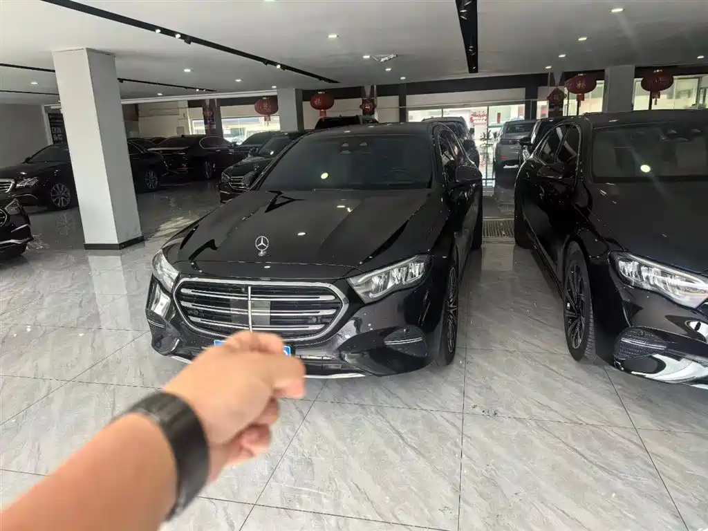 Mercedes-Benz E-Class E 2025 E 300 L Luxury