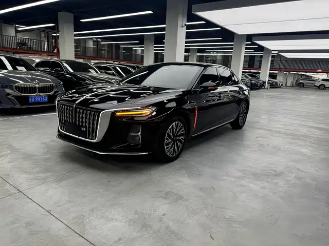 2025 Hongqi H5