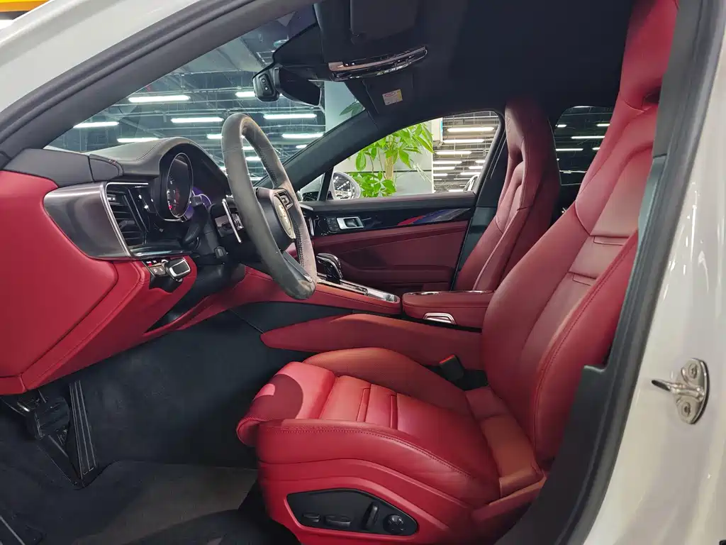 Porsche Panamera — миниатюра 9