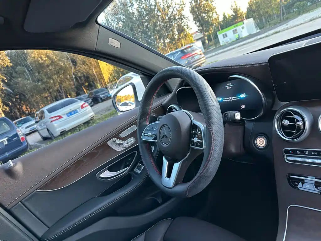 Mercedes-Benz GLC — миниатюра 16