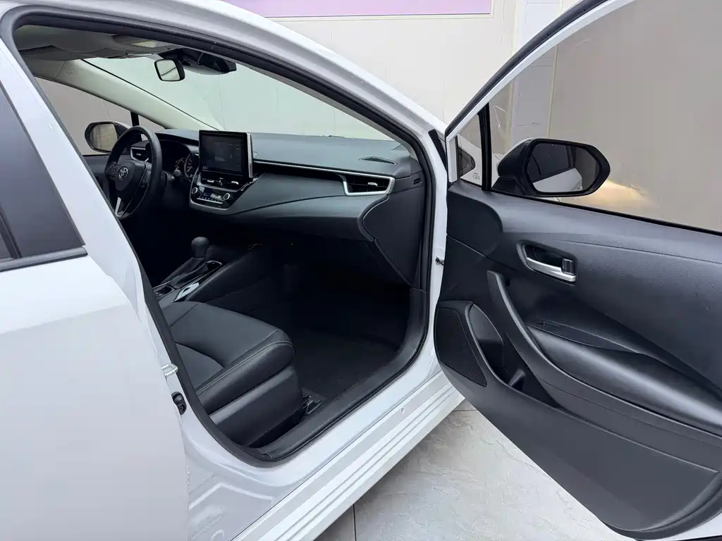 Toyota Corolla — миниатюра 20