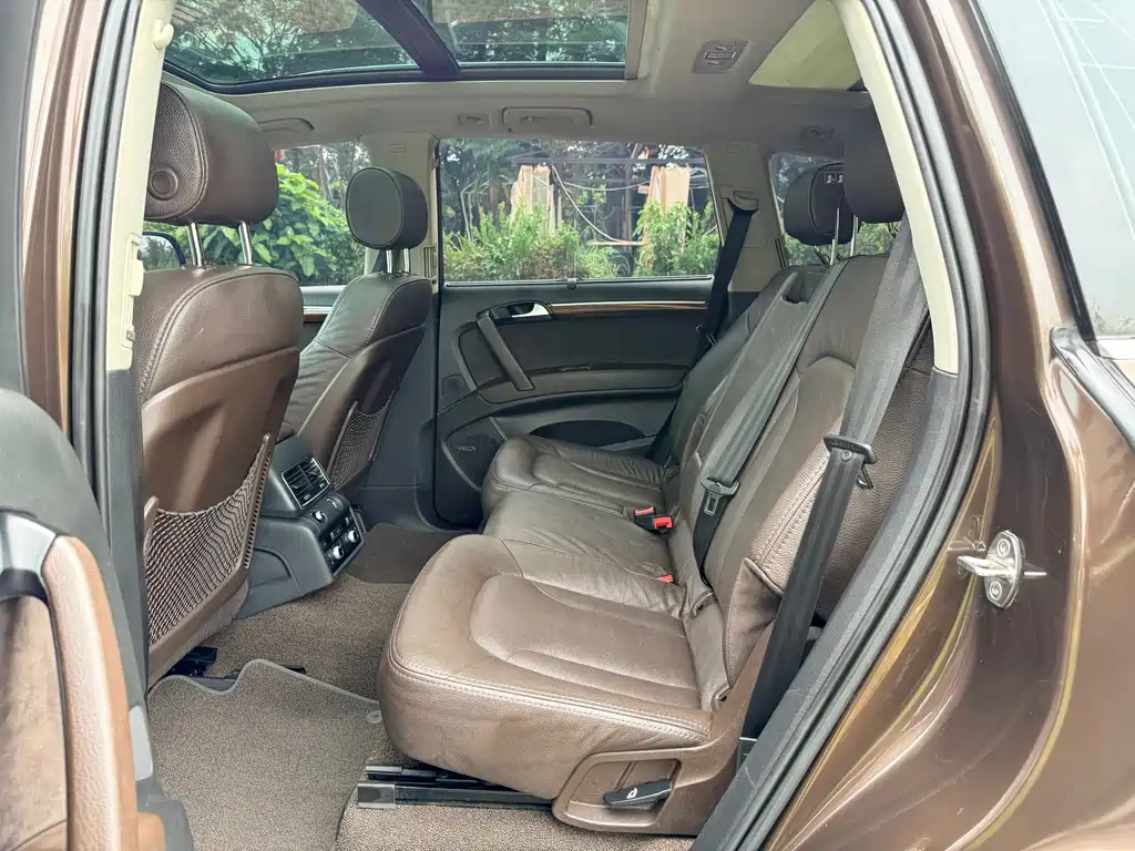 Audi Q7 — миниатюра 7