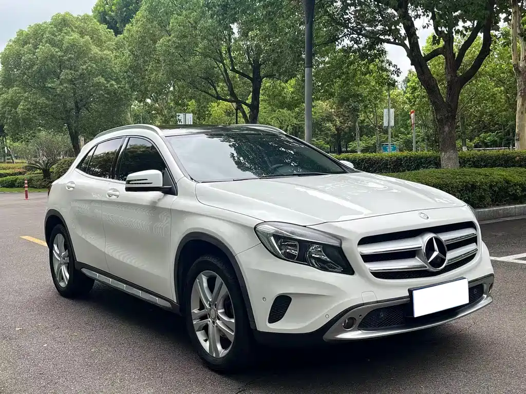 Mercedes-Benz GLA 2015 GLA 200