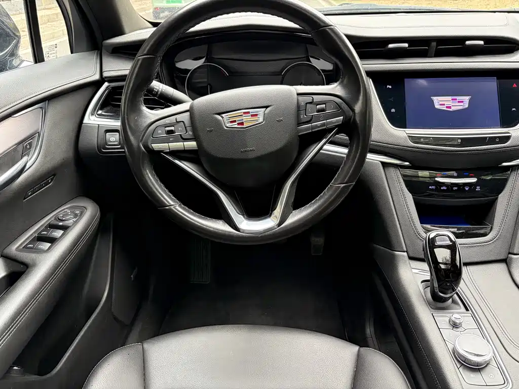 Cadillac XT6 28T 6-seat Elegant Type, фото 10