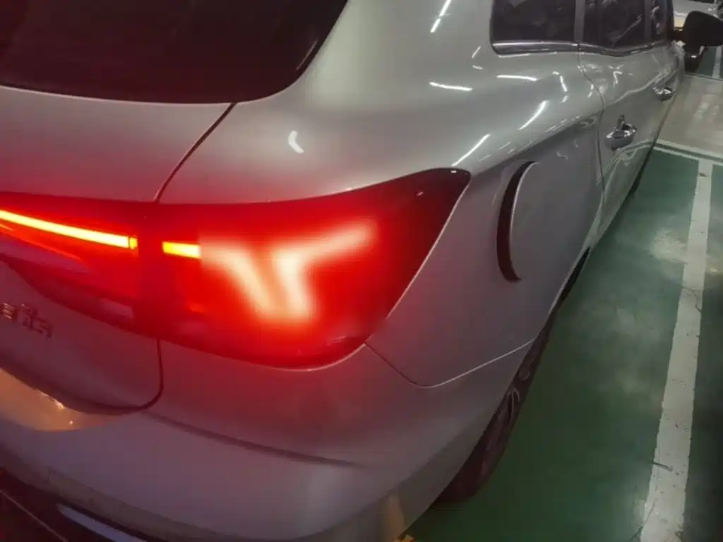 Roewe Ei5 — миниатюра 8