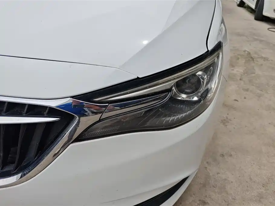 Buick Excelle 2018 15T DCT Elite V
