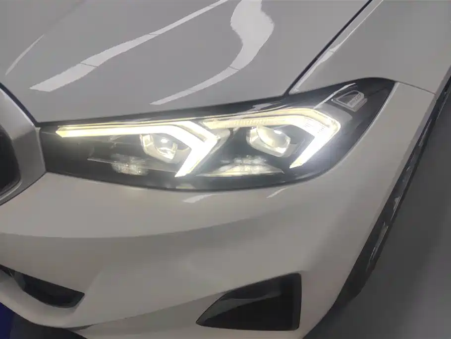 BMW i3 2024 eDrive 35 L