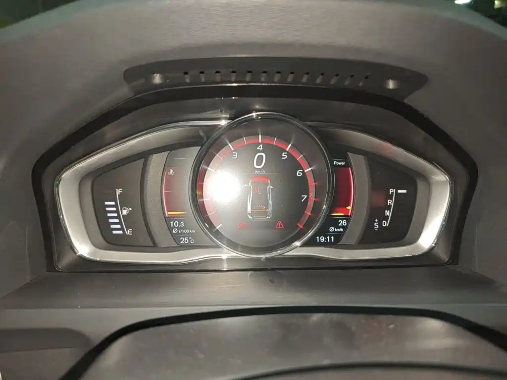 Volvo S60 — миниатюра 4