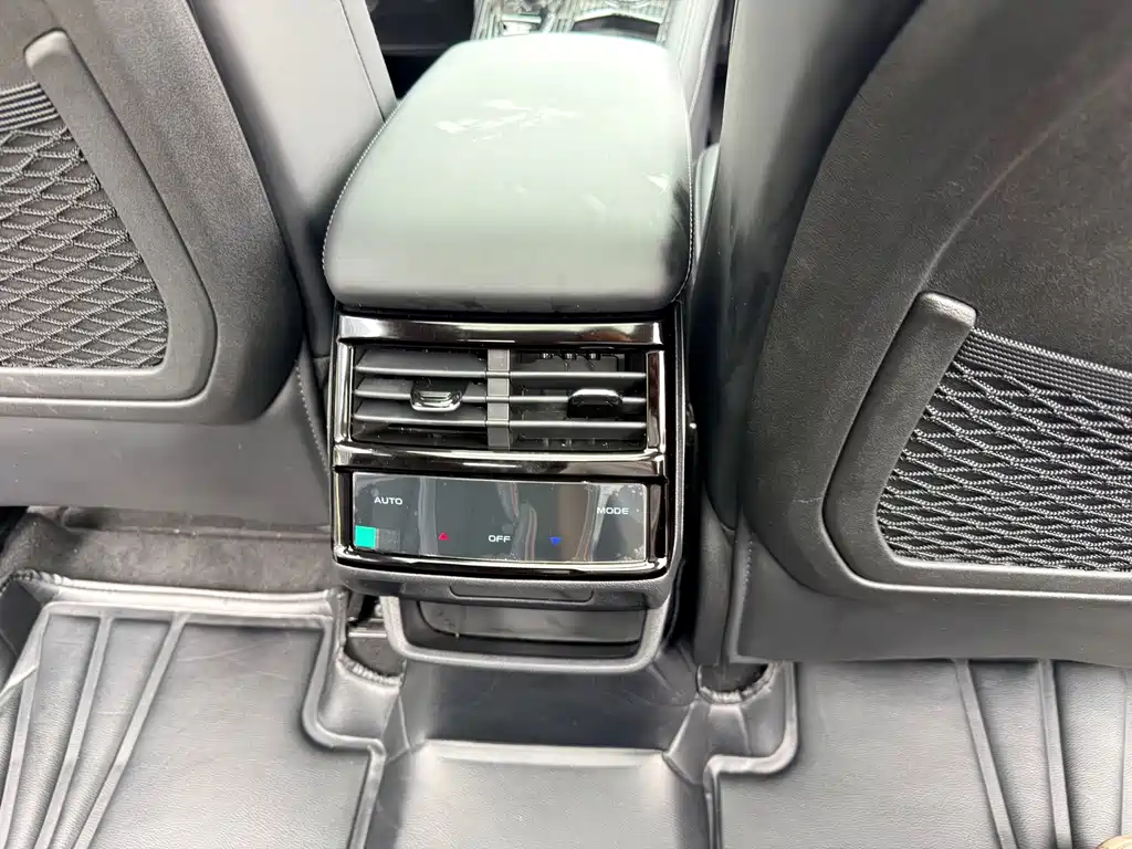 Geely Xingyue L — миниатюра 13