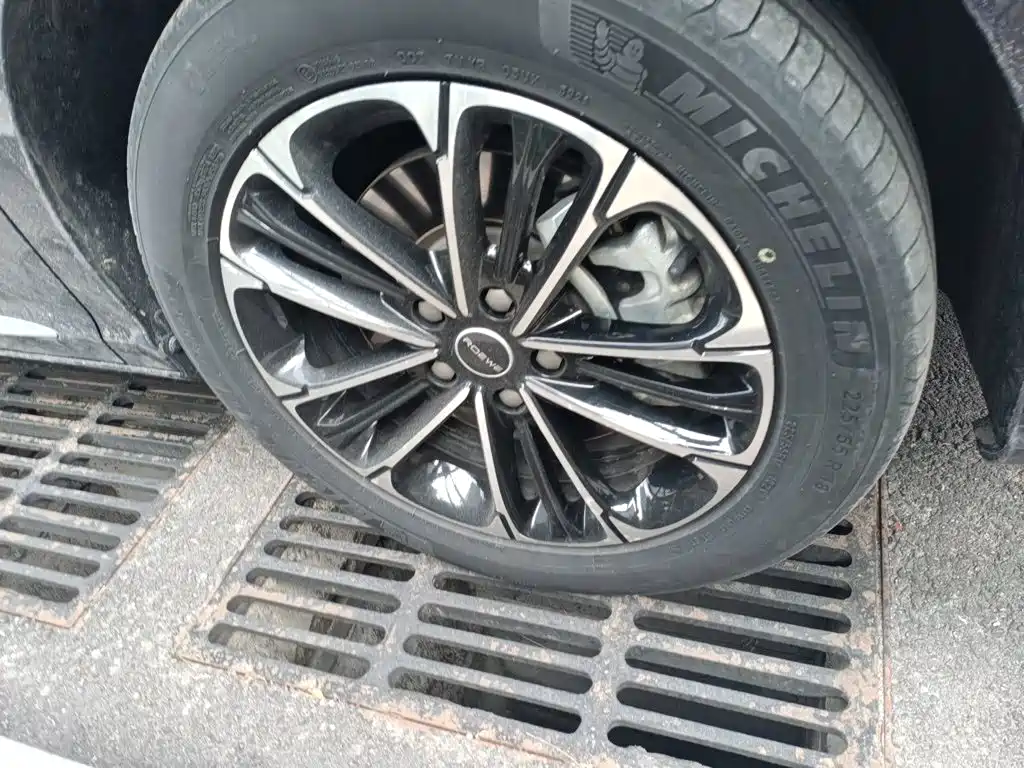 Roewe iMAX8 — миниатюра 24
