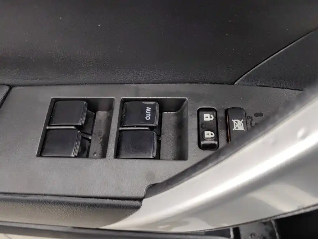 Toyota Corolla — миниатюра 9